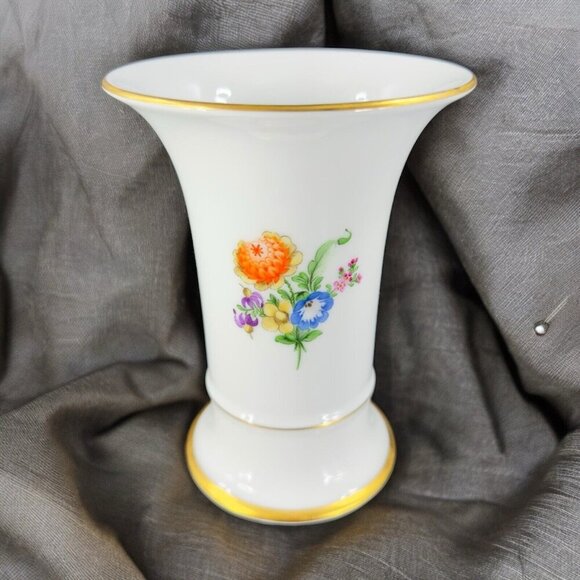 1975 Hochst German Vase Multicolor Flowers with Gold Trim Germany Porcelain Vtg - Picture 1 of 16